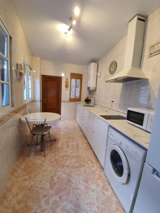 Apartamento Ollerias マラガ エクステリア 写真
