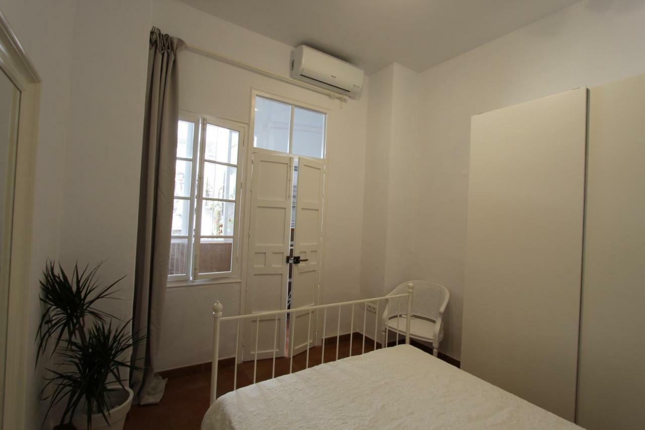Apartamento Ollerias マラガ エクステリア 写真