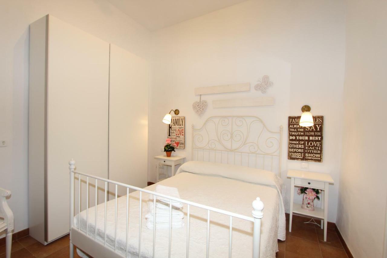 Apartamento Ollerias マラガ エクステリア 写真