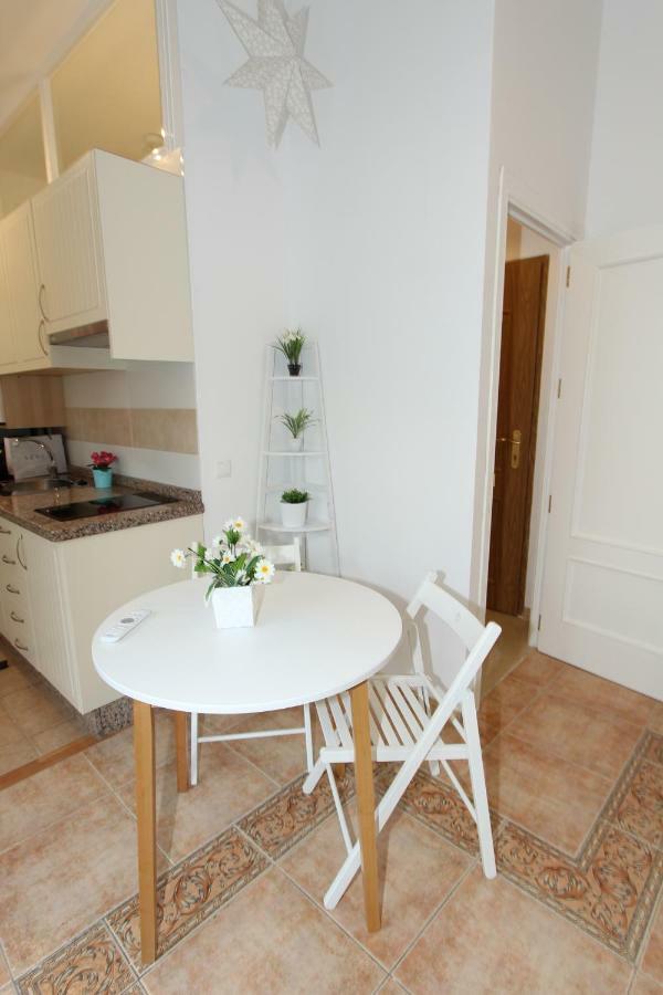 Apartamento Ollerias マラガ エクステリア 写真